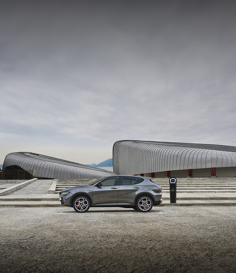 Alfa Romeo Tonale plug-in hybrid - Alfa Romeo